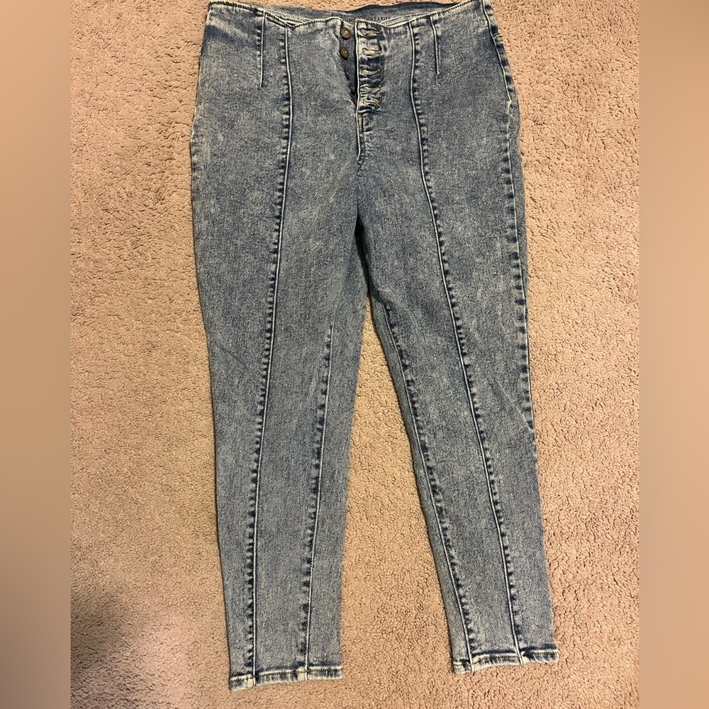 Size 17 Vintage y2k Button-Fly Skinny Jeans